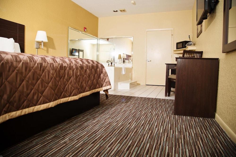 Winchester Inn And Suites Humble/Iah/North Houston Exterior photo